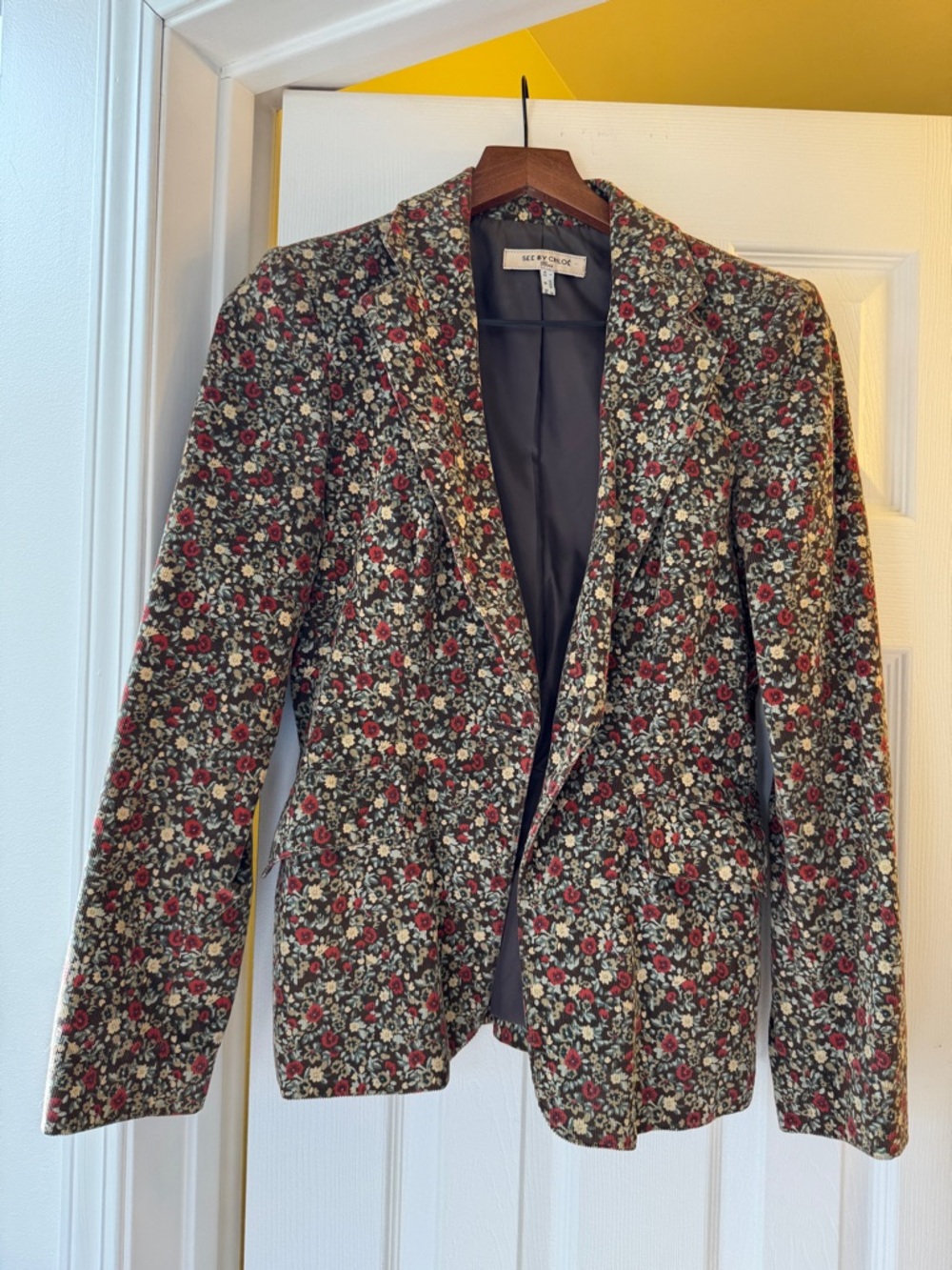 See By Chloe floral-print blazer in black with red and cream - fits like a xs-sm